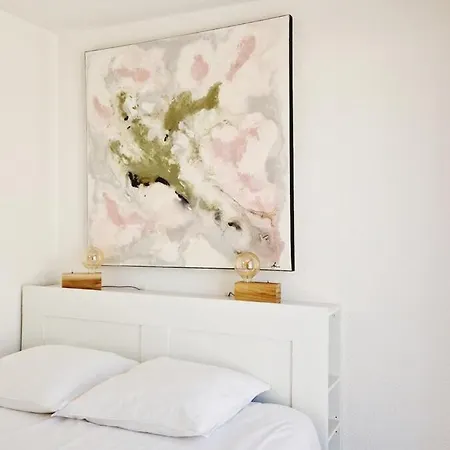 Le Rivage, Maison Proche Avec 招待所 莱萨布勒-多洛讷