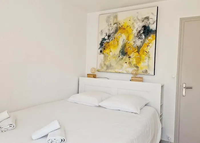 Guest house Le Rivage, Maison Proche Avec